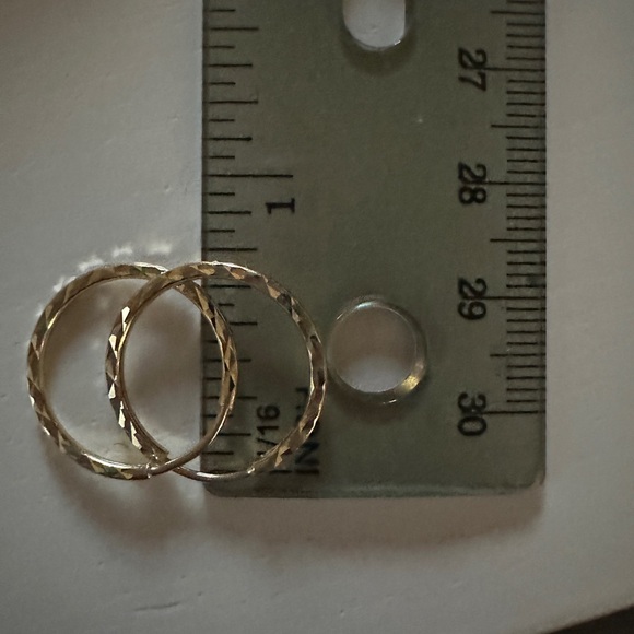 10kt Yellow Gold Eternity Hoop Earring - Picture 3 of 3